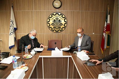 امضای تفاهمنامه همکاری بیمه سرمد و دانشگاه شریف در حوزه هوش مصنوعی