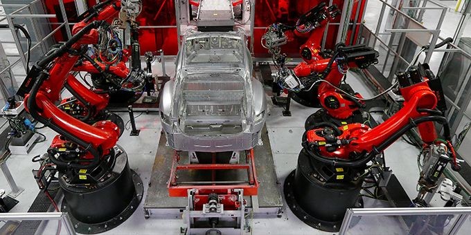 Which Technologies Are Revolutionizing Auto Manufacturing? 