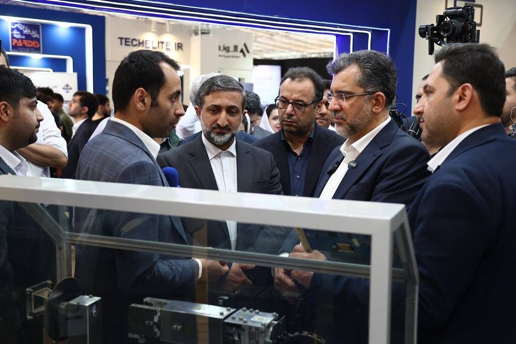ایران در مسیر پیشتازی فناورانه؛ اینوتکس ۱۴۰۴ صحنه تلاقی نخبگان، صنعت و دیپلماسی نوآوری ایران در مسیر پیشتازی فناورانه؛ اینوتکس ۱۴۰۴ صحنه تلاقی نخبگان، صنعت و دیپلماسی نوآوری