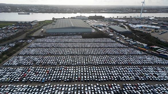 حمله سایبری، تولید خودرو در بریتانیا را به پایینترین حد خود در ۷۳ سال گذشته رساند .