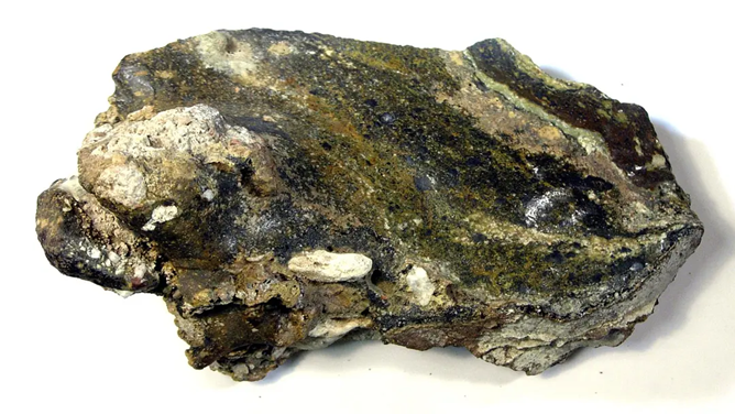 سرباره ۵۰۰۰ ساله، قدیمیترین فرآیندهای فلزکاری را با روش سیتیاسکن آشکار میکند