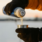 چرا کم‌آبی بدن در زمستان آسان‌تر از آن چیزی است که فکر می‌کنید